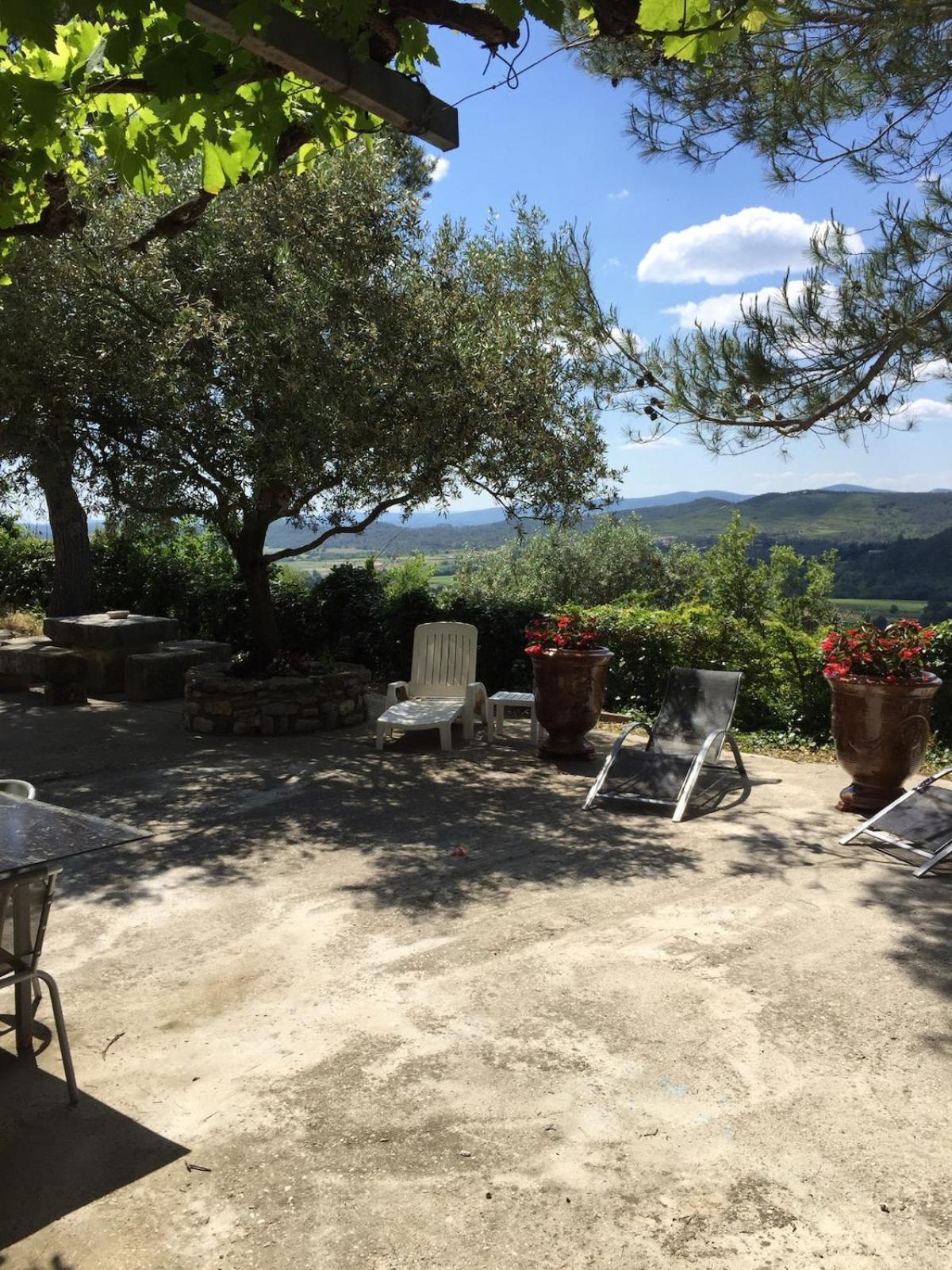 Le Castellas - Gite En Pleine Nature Montmirat Exterior foto